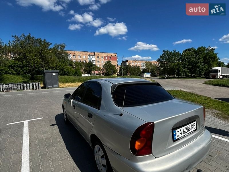 Седан Daewoo Lanos 2007 в Ватутіному