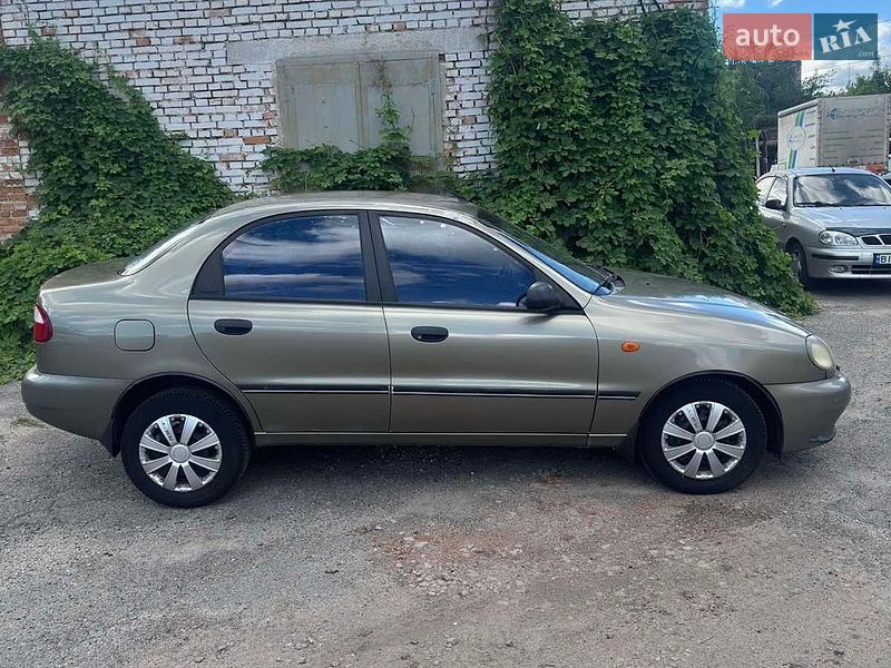 Седан Daewoo Lanos 2003 в Полтаві