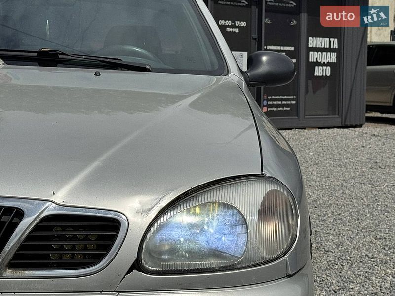Седан Daewoo Lanos 2004 в Дніпрі