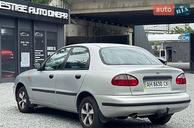 Седан Daewoo Lanos 2004 в Дніпрі