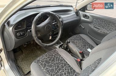 Седан Daewoo Lanos 2003 в Тернополі