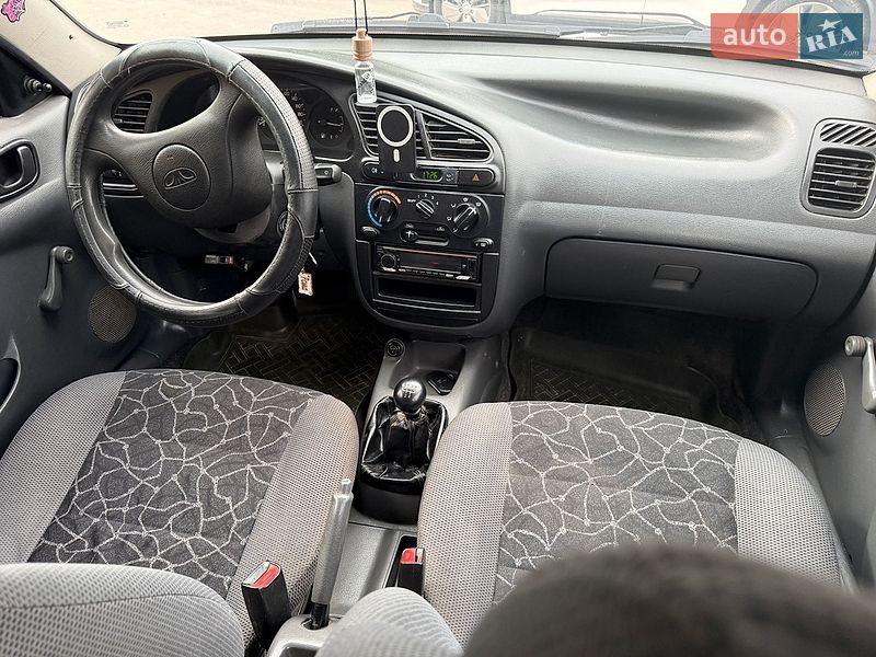 Седан Daewoo Lanos 2003 в Тернополі