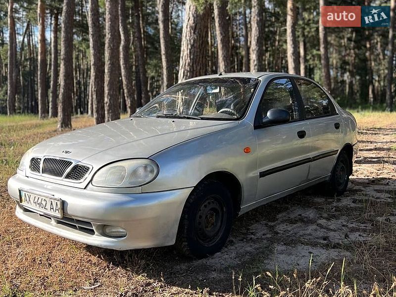 Седан Daewoo Lanos 2005 в Змиеве