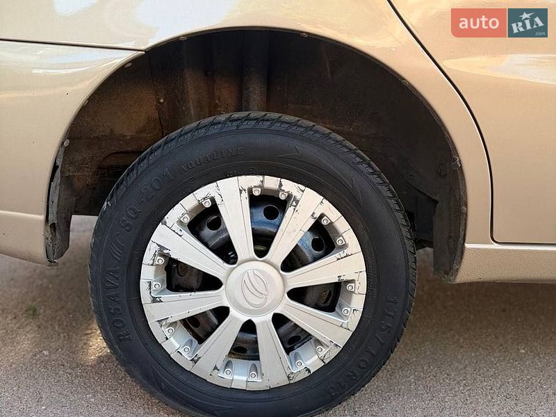 Седан Daewoo Lanos 2013 в Чернигове