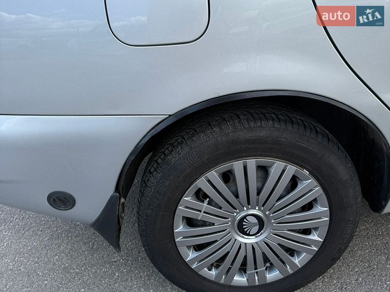 Седан Daewoo Lanos 2003 в Полтаві