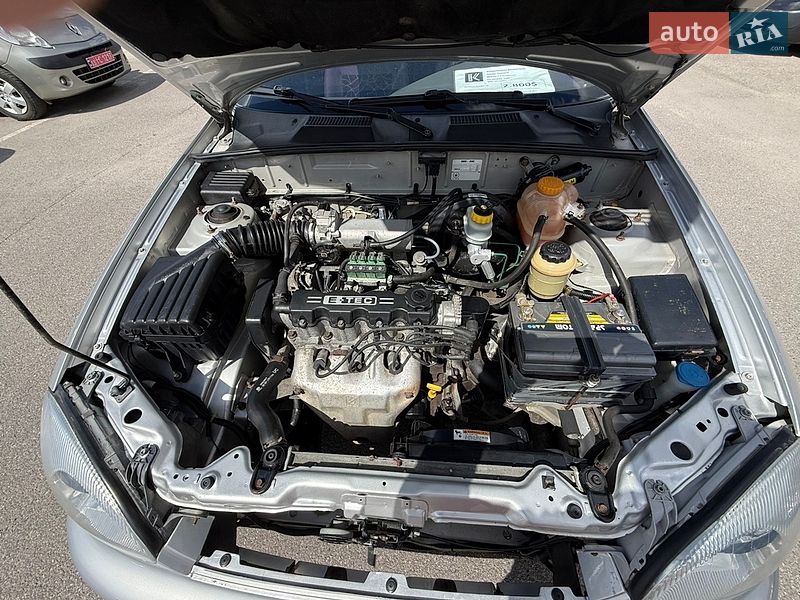 Седан Daewoo Lanos 2003 в Полтаві