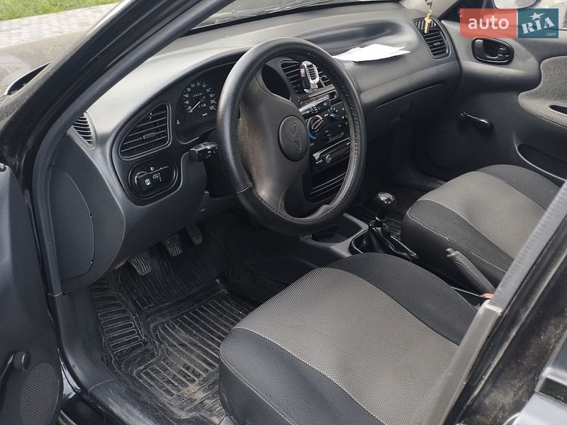 Седан Daewoo Lanos 2007 в Стебнику