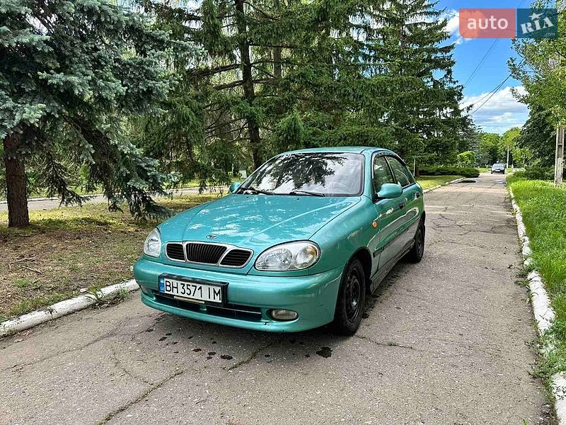 Хэтчбек Daewoo Lanos 1998 в Одессе