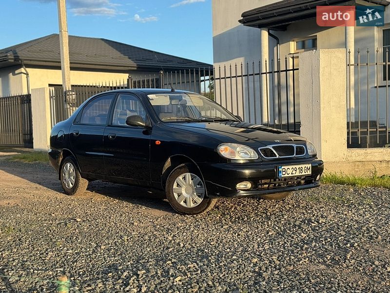 Седан Daewoo Lanos 2008 в Жовкве