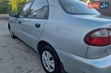 Седан Daewoo Lanos 2008 в Хороле