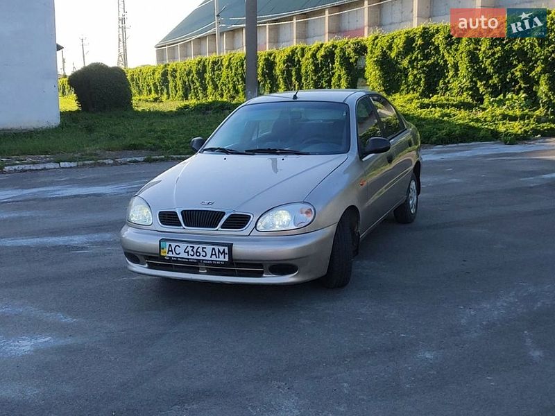 Седан Daewoo Lanos 2008 в Горохове