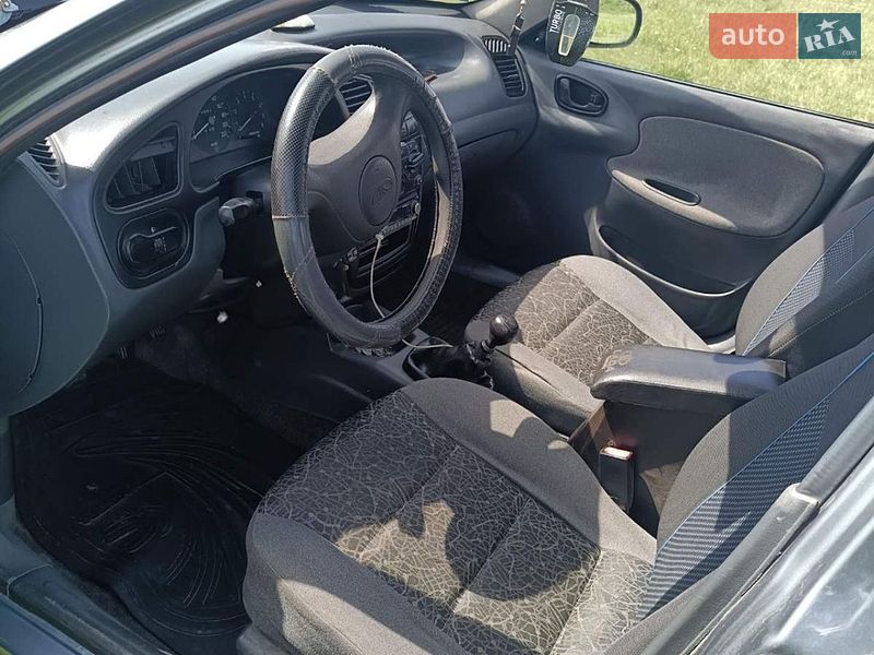 Седан Daewoo Lanos 2008 в Сарнах