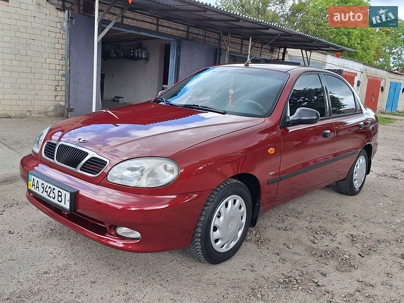 Седан Daewoo Lanos 2005 в Смеле