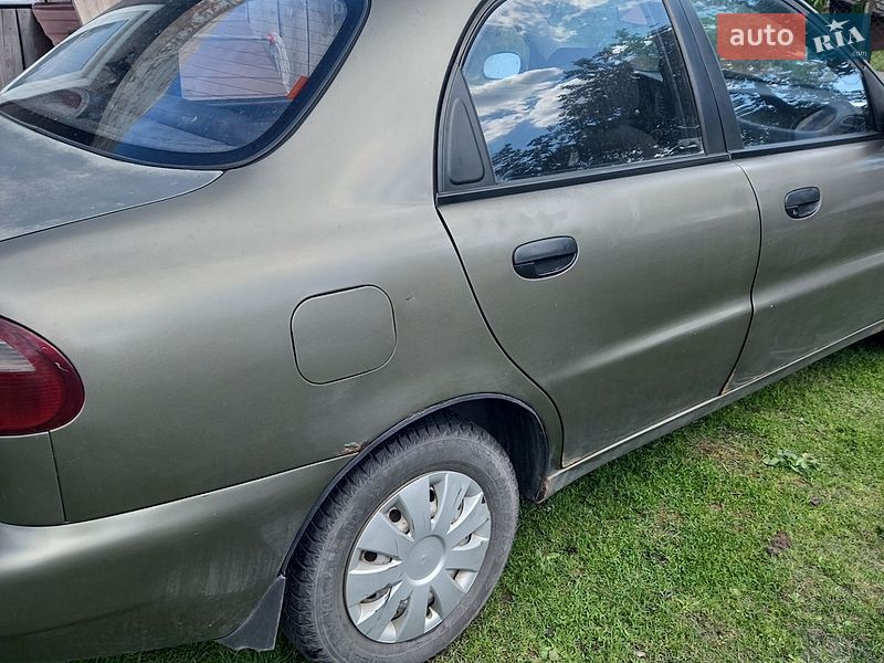 Седан Daewoo Lanos 2007 в Жовкві