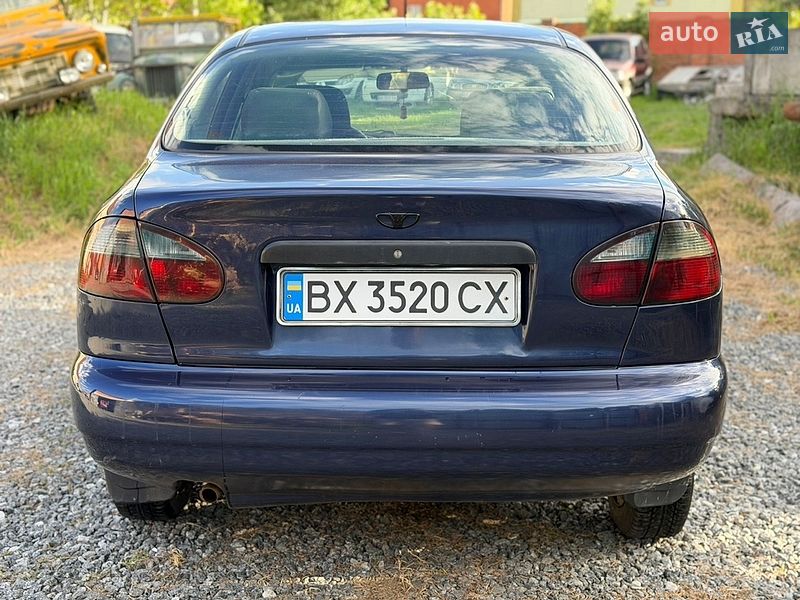 Седан Daewoo Lanos 2003 в Славуте