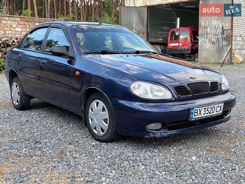 Седан Daewoo Lanos 2003 в Славуте
