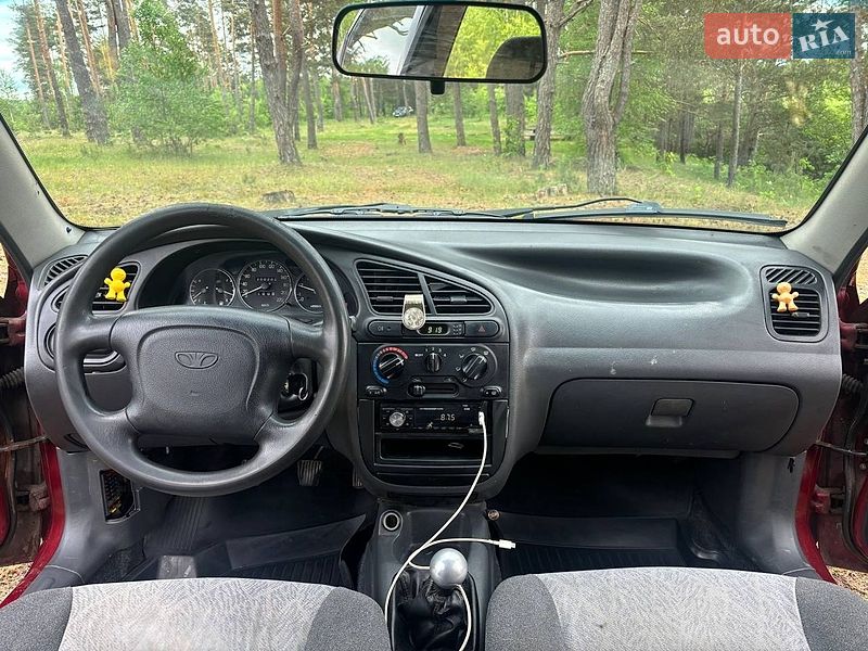Седан Daewoo Lanos 2004 в Олевске