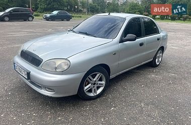 Седан Daewoo Lanos 2004 в Лозовій