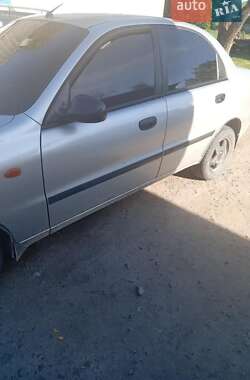 Седан Daewoo Lanos 2004 в Житомире
