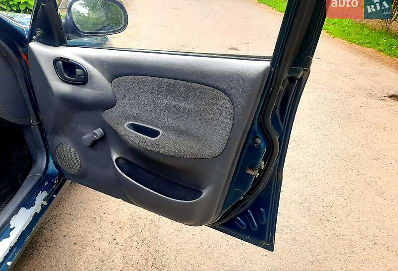 Седан Daewoo Lanos 2006 в Виннице