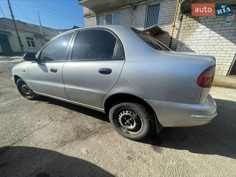 Седан Daewoo Lanos 2003 в Коростишеві фото 4 Седан Daewoo Lanos 2003 в Коростишеві