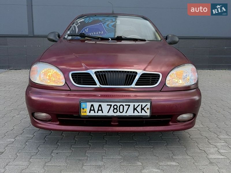 Седан Daewoo Lanos 2010 в Києві
