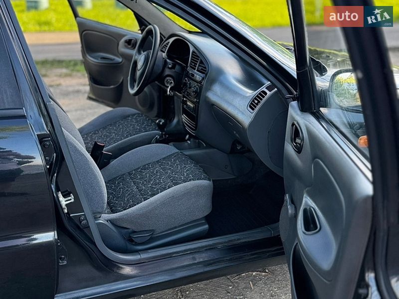 Седан Daewoo Lanos 2008 в Летичіві