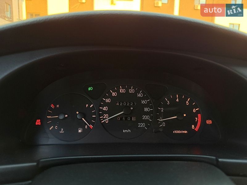 Седан Daewoo Lanos 2002 в Киеве