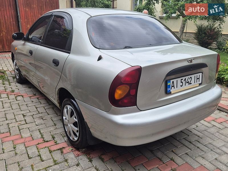 Седан Daewoo Lanos 2003 в Житомире