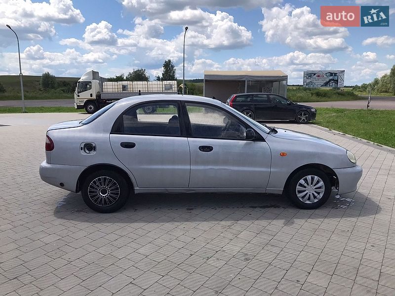 Седан Daewoo Lanos 2006 в Судовой Вишне