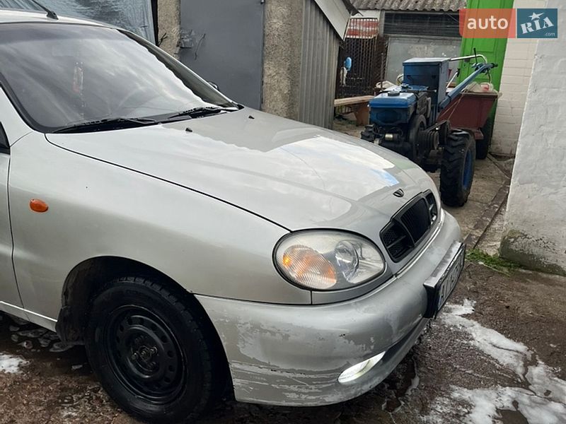 Седан Daewoo Lanos 2002 в Прилуках