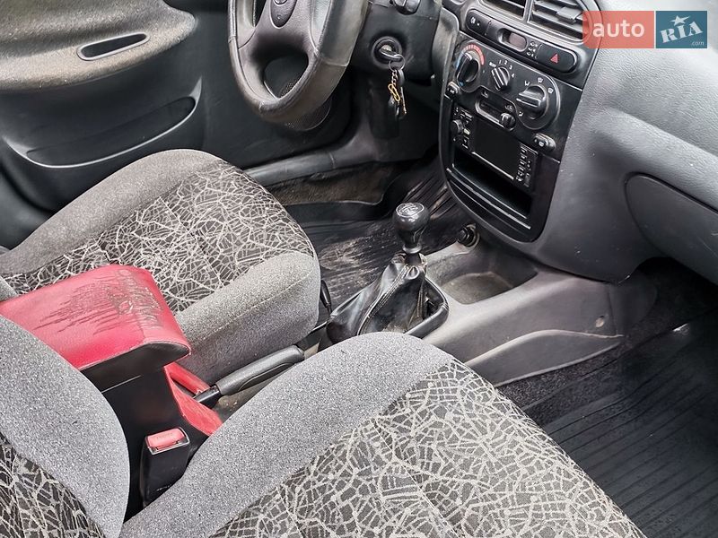 Седан Daewoo Lanos 2007 в Сумах