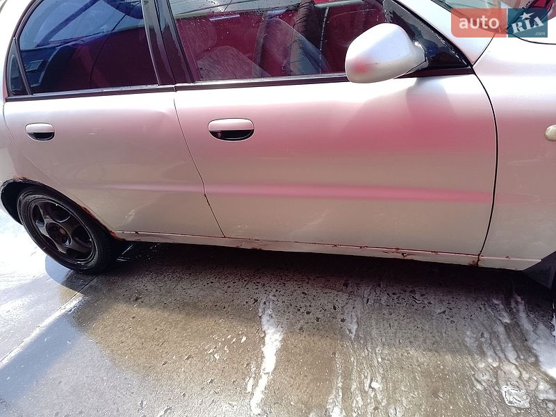 Хэтчбек Daewoo Lanos 1998 в Харькове