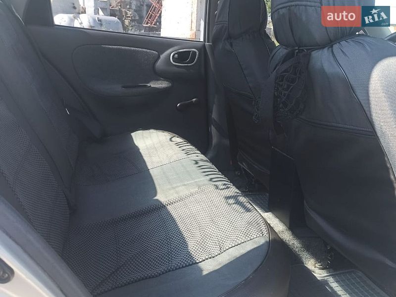 Седан Daewoo Lanos 2006 в Киеве фото 5 Седан Daewoo Lanos 2006 в Киеве