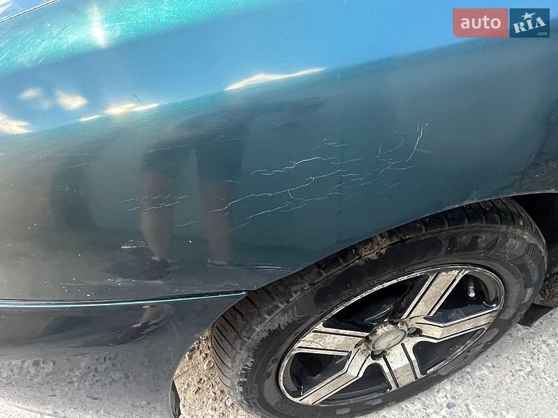 Седан Daewoo Lanos 2004 в Харкові