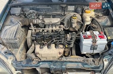 Седан Daewoo Lanos 2004 в Харкові