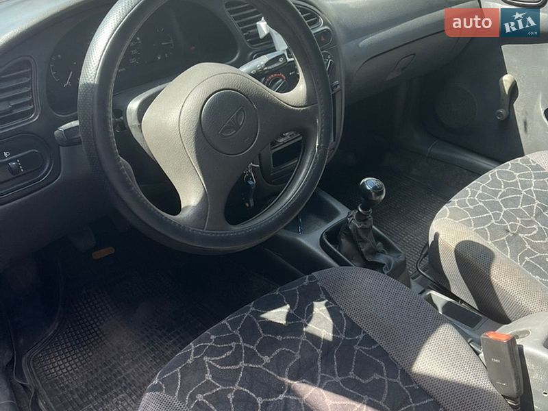Седан Daewoo Lanos 2004 в Харкові