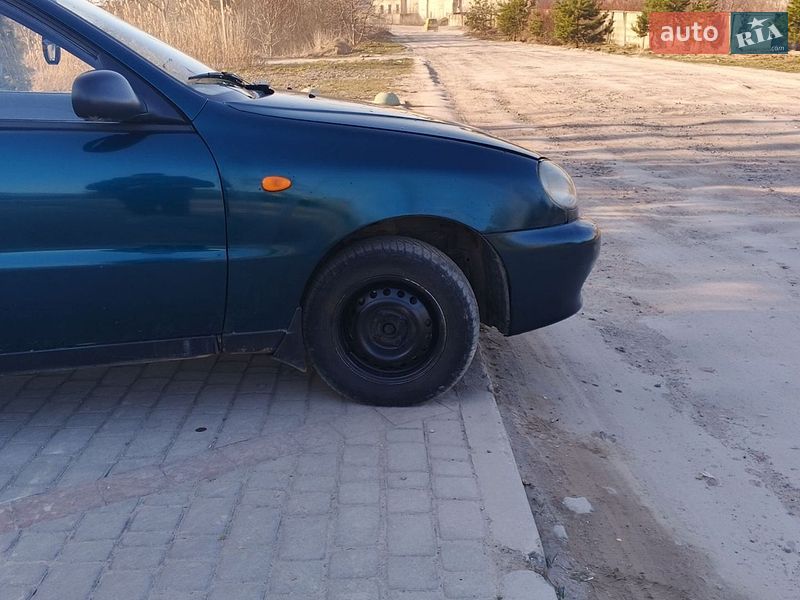 Седан Daewoo Lanos 2006 в Золочеве
