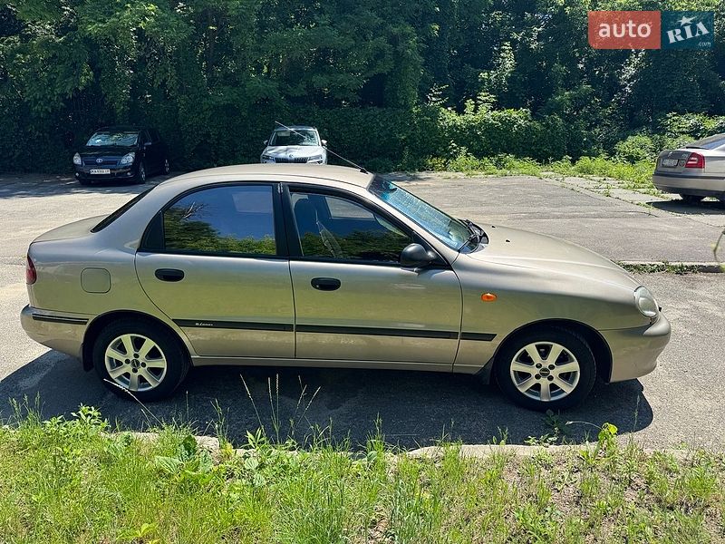 Седан Daewoo Lanos 2008 в Києві
