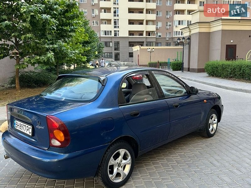 Седан Daewoo Lanos 2005 в Одессе