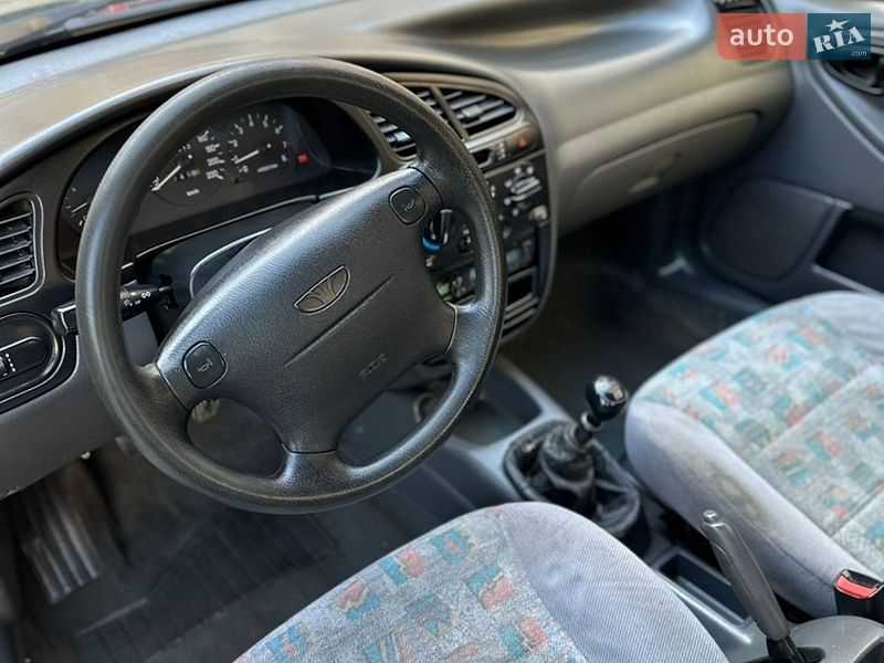 Седан Daewoo Lanos 2005 в Одессе