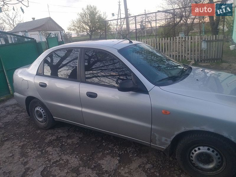 Седан Daewoo Lanos 2004 в Дніпрі фото 6 Седан Daewoo Lanos 2004 в Дніпрі