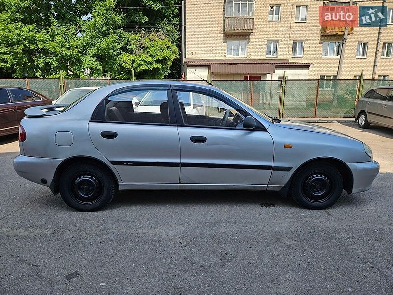 Седан Daewoo Lanos 2008 в Шостке