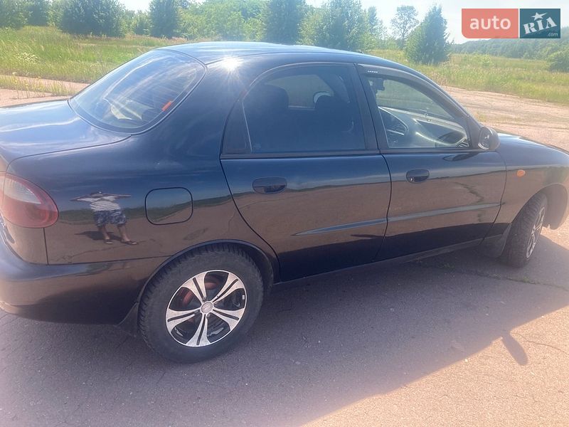 Седан Daewoo Lanos 2008 в Нежине