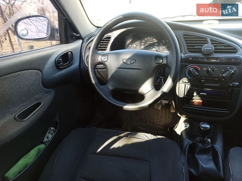 Седан Daewoo Lanos 2004 в Кременчуці