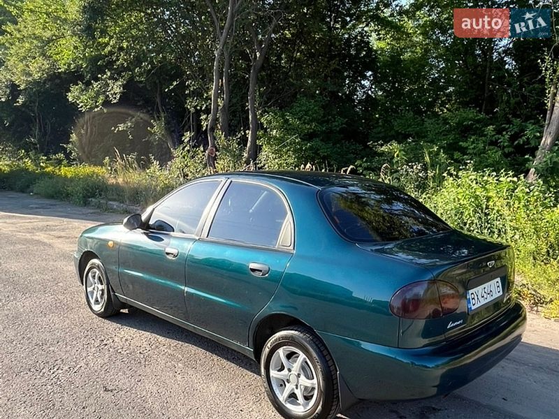 Седан Daewoo Lanos 2004 в Хмельницькому