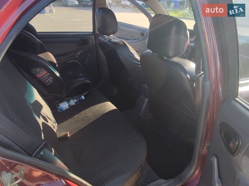 Седан Daewoo Lanos 2009 в Києві