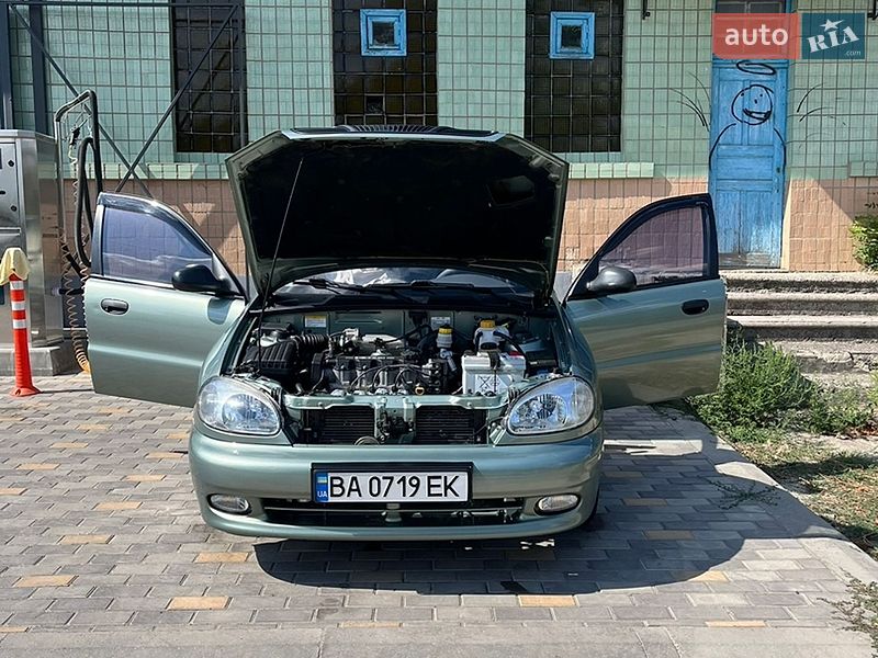 Седан Daewoo Lanos 2008 в Саврани