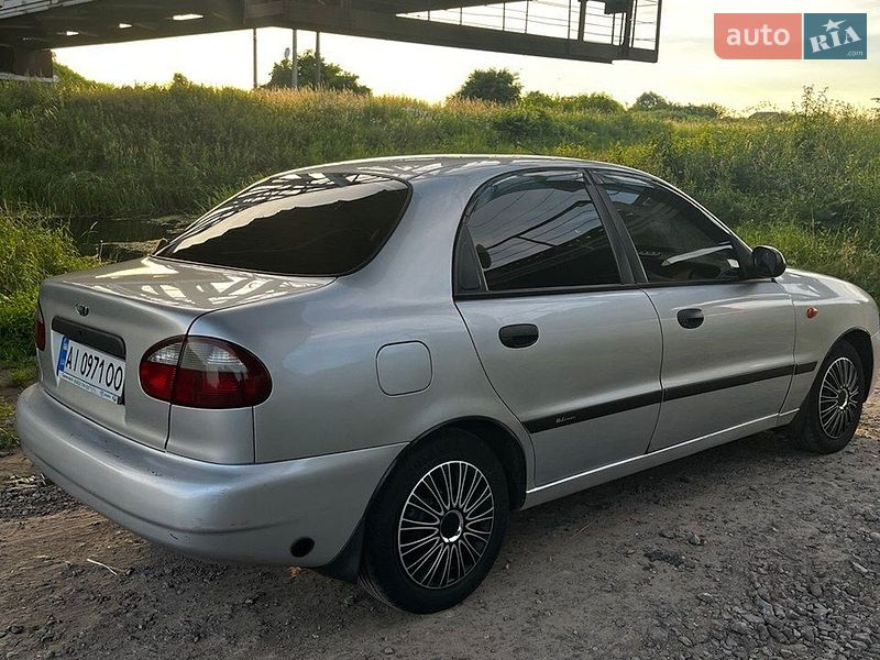 Седан Daewoo Lanos 2008 в Березані