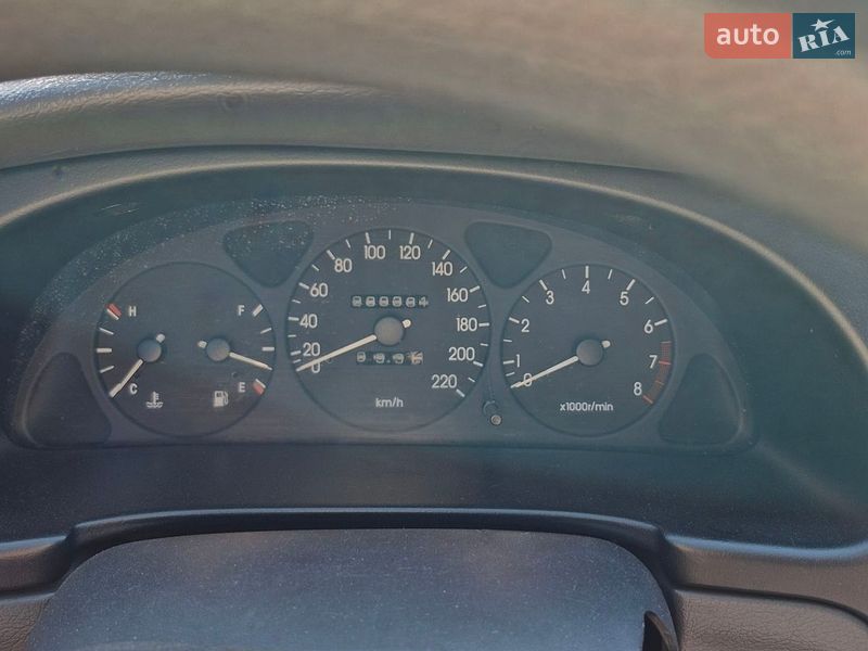 Хетчбек Daewoo Lanos 2005 в Вишневому фото 34 Хетчбек Daewoo Lanos 2005 в Вишневому